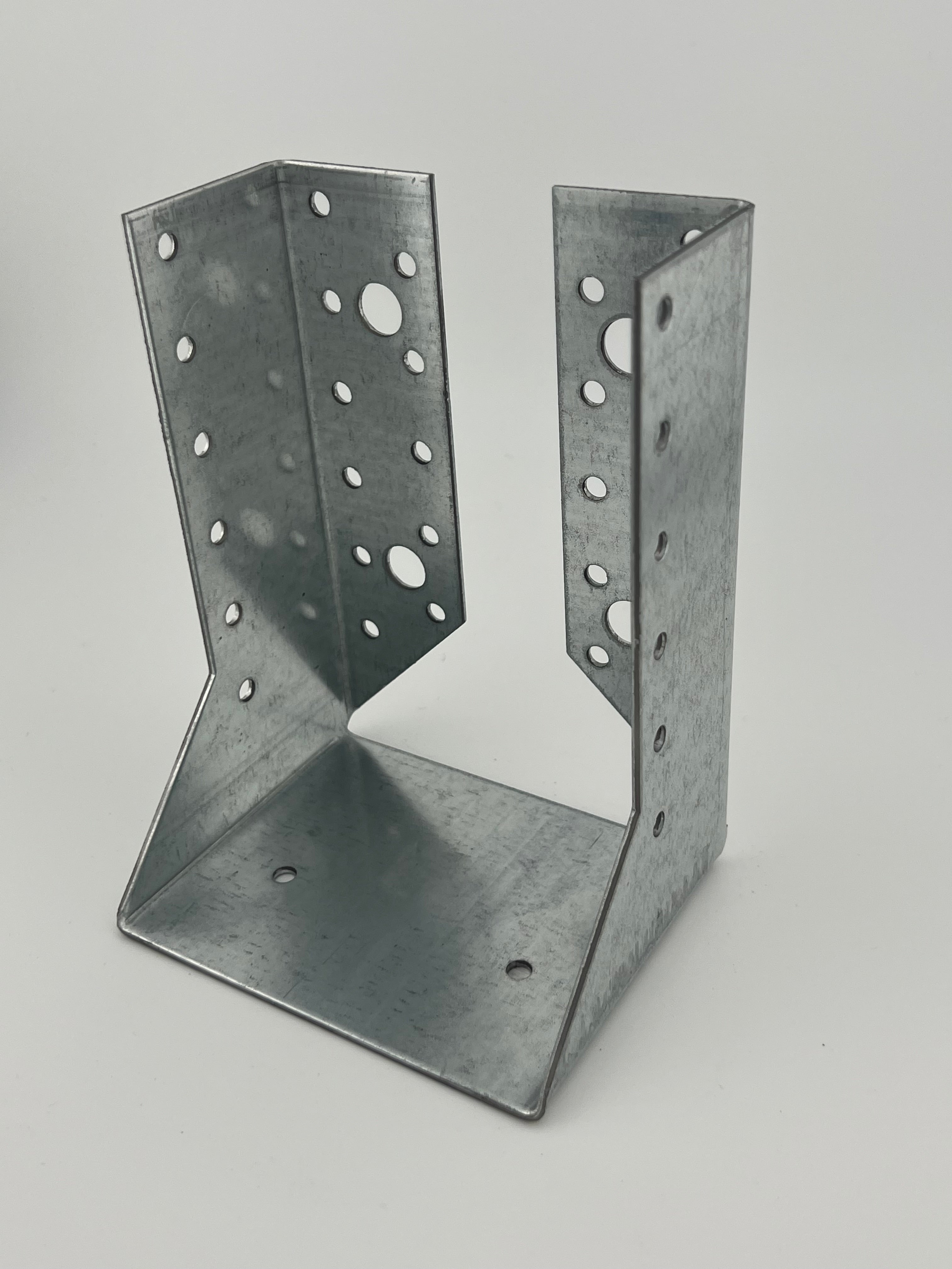 Innenliegende Balkenschuhe – 2 mm Stahl, verschiedene Größen