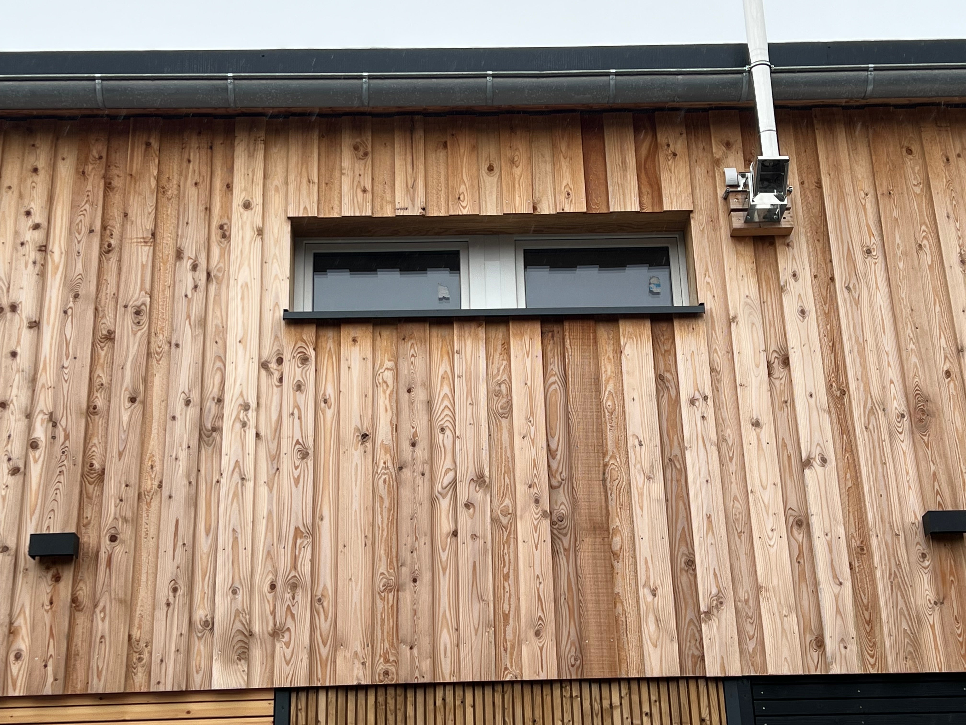 Boden deckel Schalung aus heimischer Lärche aus 24x160mm Bretter Sägerau